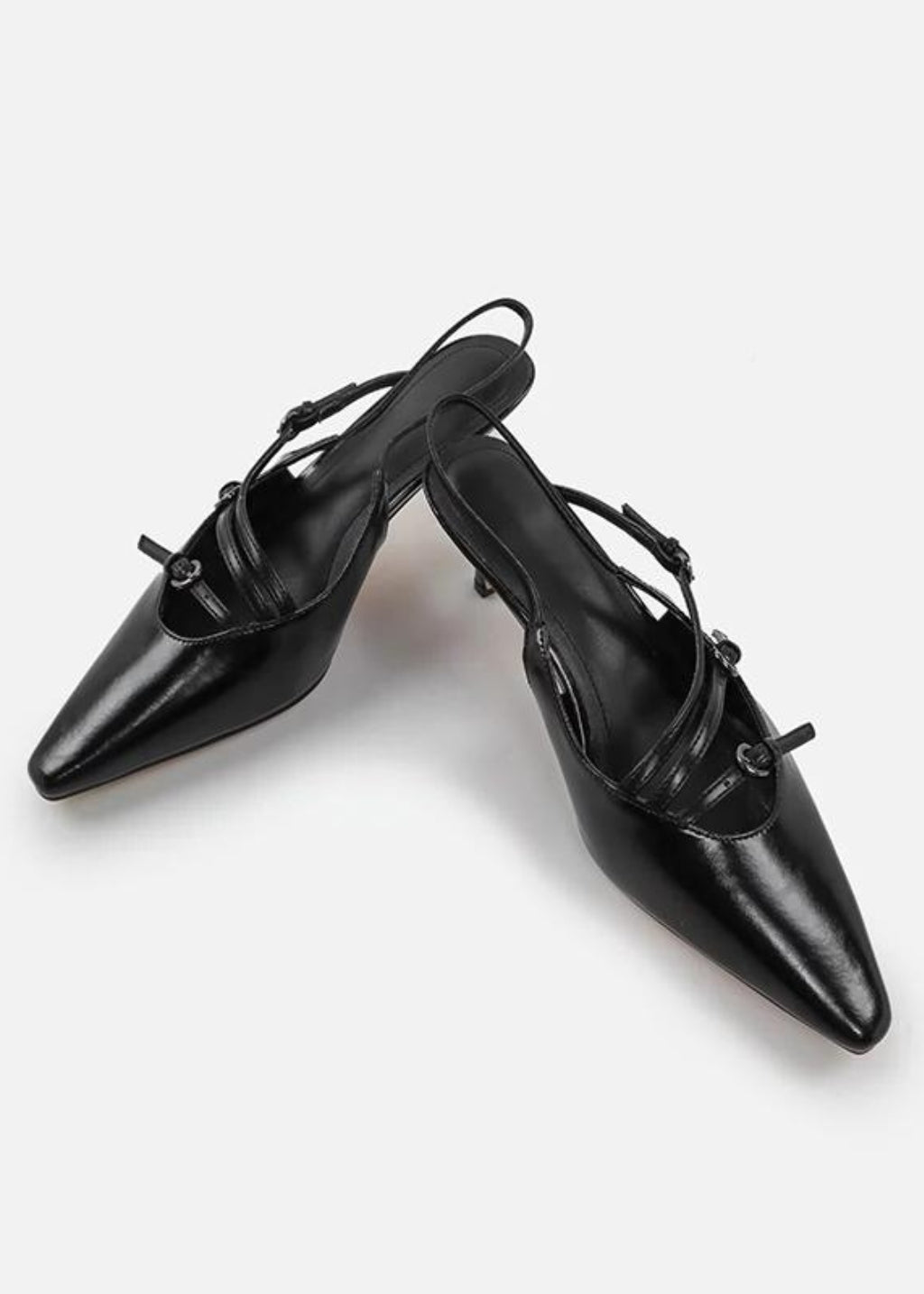 Black Pointed -Toe Patent leather Pumps